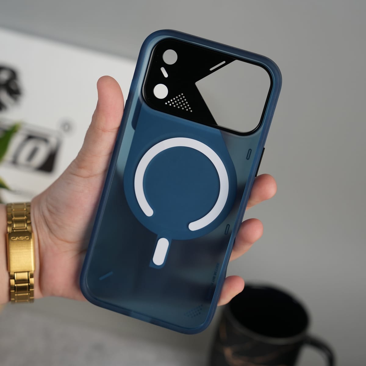 iPhone 17 Series Modern Cyber Protective Cover