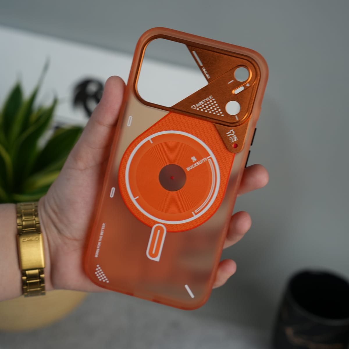 iPhone 17 Series Modern Cyber Protective Cover