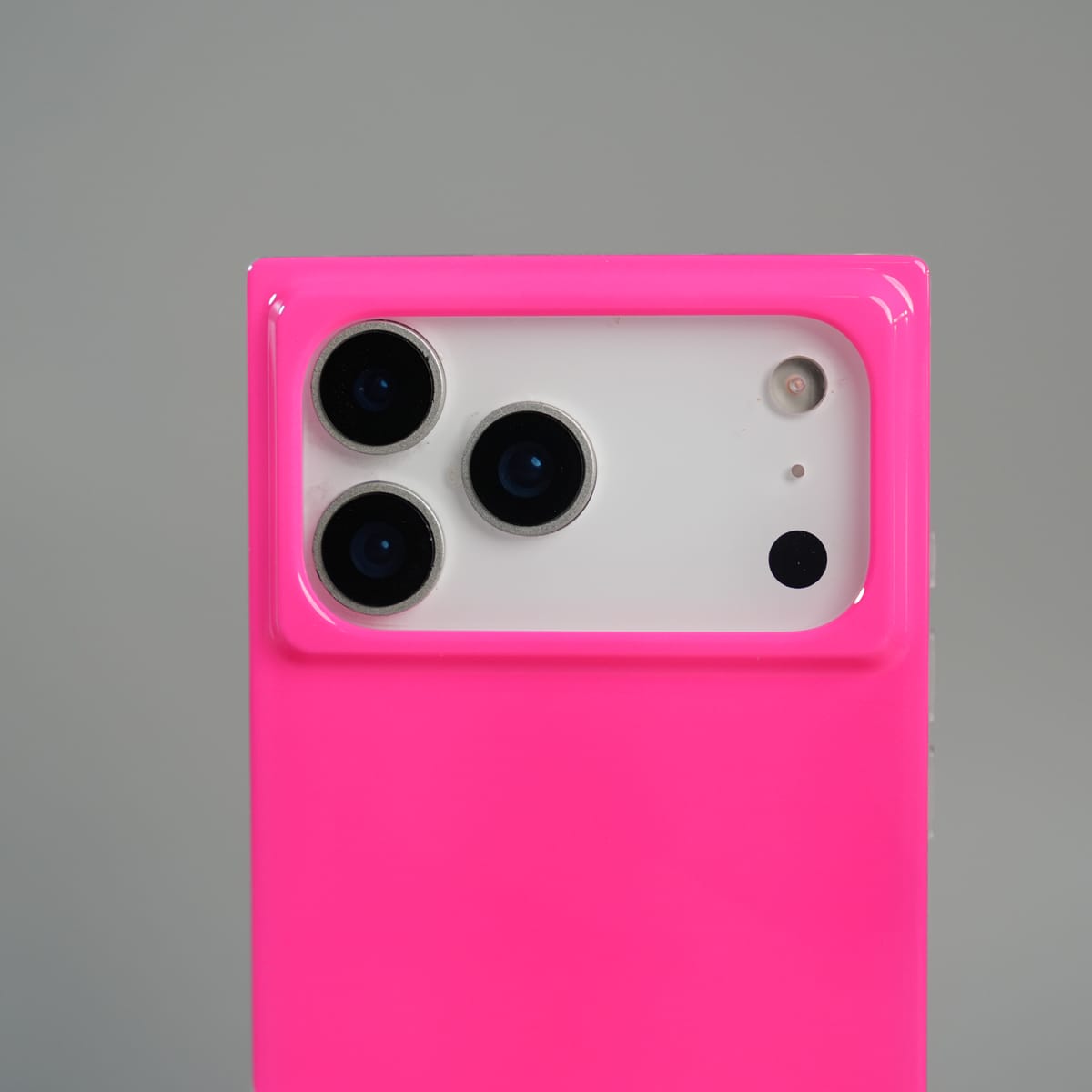 iPhone 17 Series Neon Series Square Bumper Glossy Cover