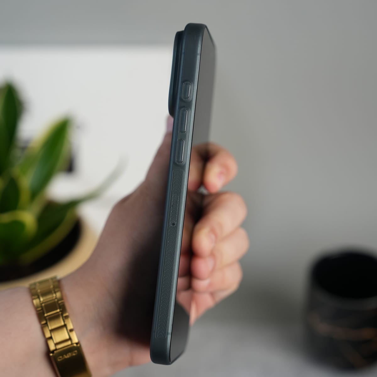 iPhone 17 Series Paper Thin Frosted Case | Lightweight Cover