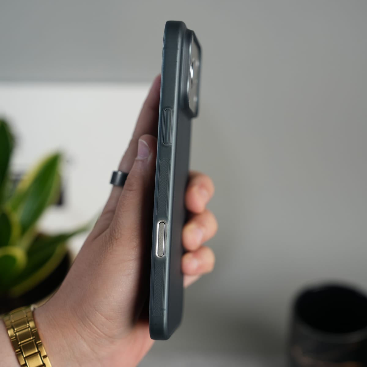 iPhone 17 Series Paper Thin Frosted Case | Lightweight Cover
