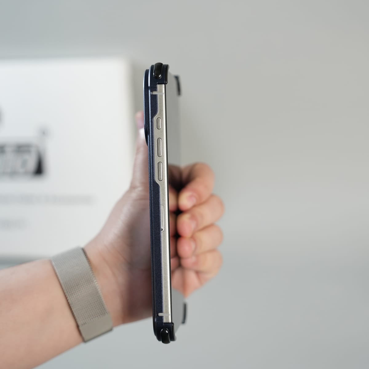 iPhone 17 Series Premium Aluminum Alloy Metal Frame Case