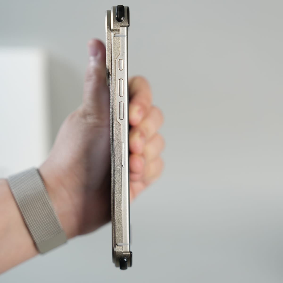 iPhone 17 Series Premium Aluminum Alloy Metal Frame Case