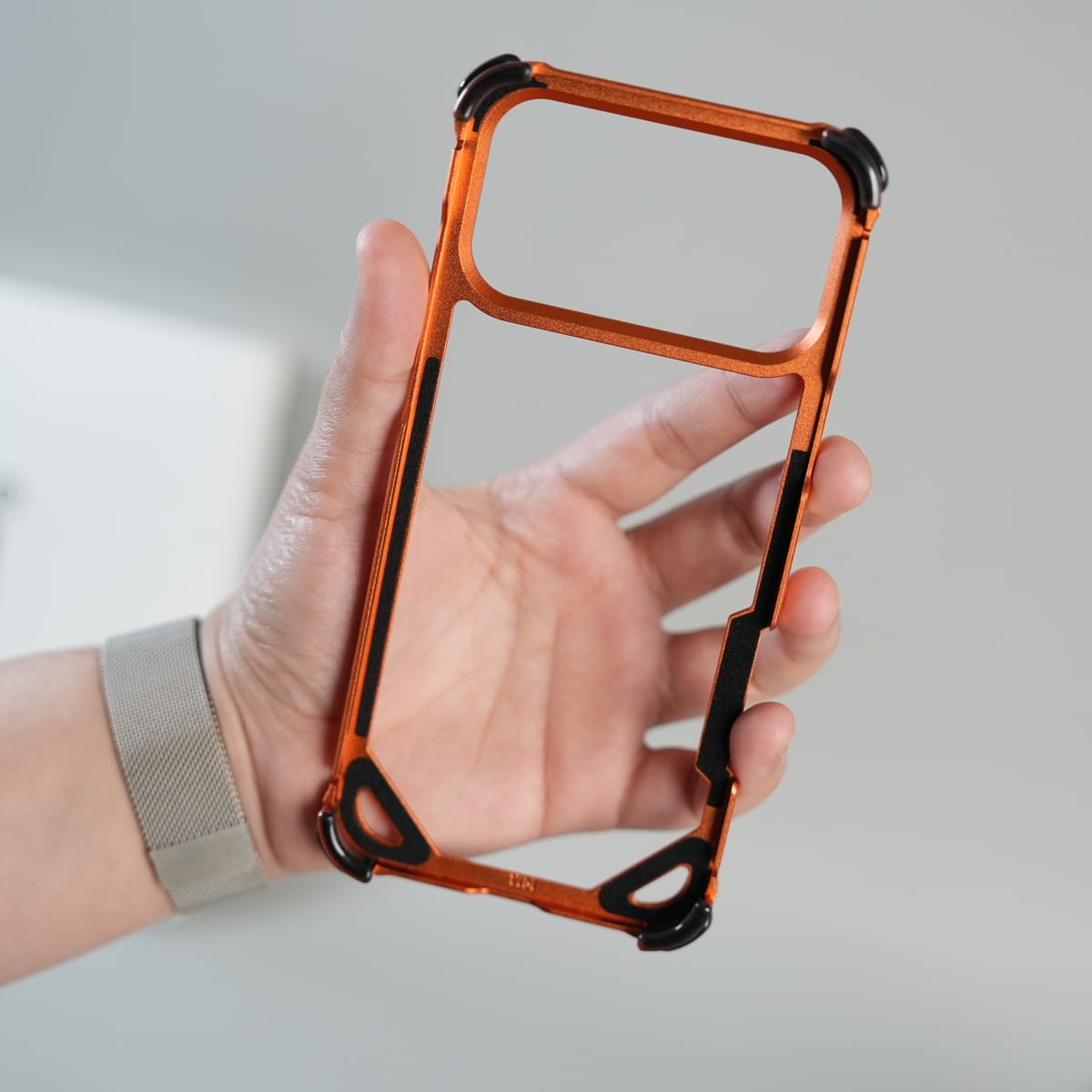 iPhone 17 Series Premium Aluminum Alloy Metal Frame Case