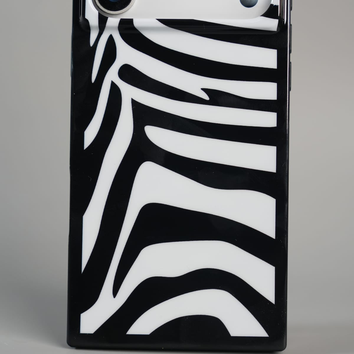 iPhone 17 Series Premium Zebra Print Glossy Silicone Cover
