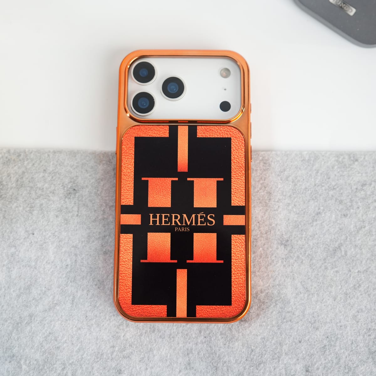 iPhone 17 Series Typography H Chrome Plated Case Cover