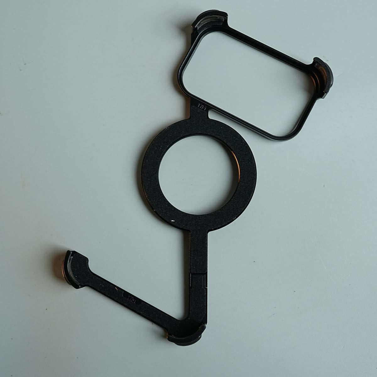iPhone 17 Series Z Shape Aluminum Metal Rotating Kickstand Frameless Design
