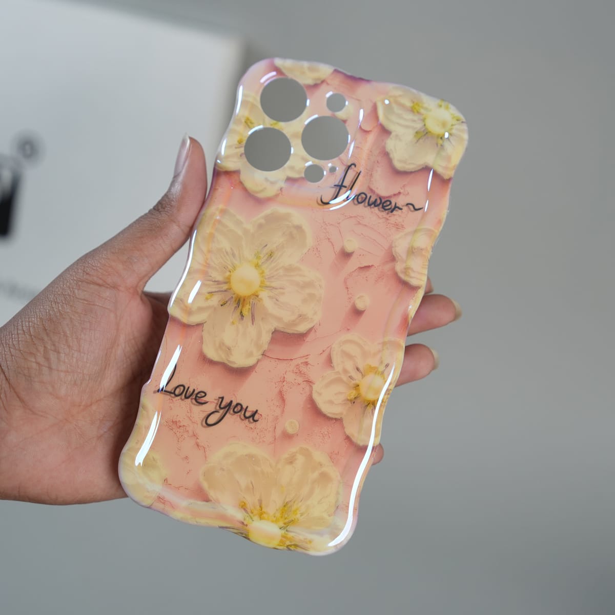iPhone Series Cute Floral Wavy Glossy Case with Beaded Bow Charm