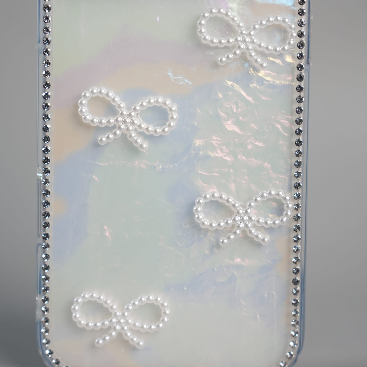 iPhone Series Premium Pearl Bow Crystal Border Shimmer Case