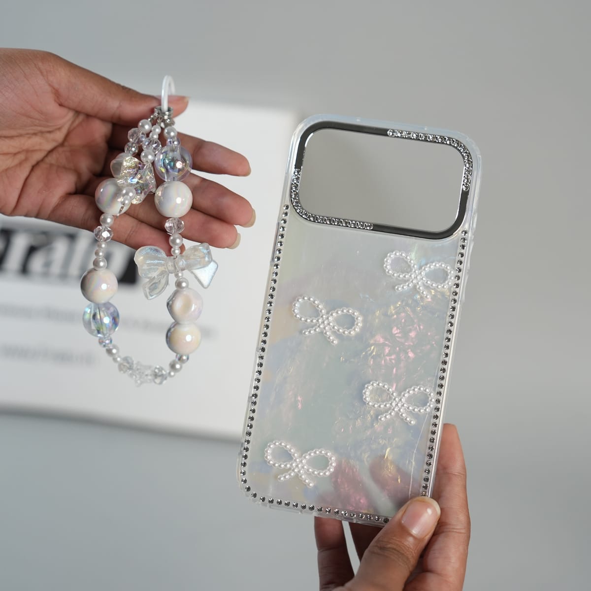 iPhone Series Premium Pearl Bow Crystal Border Shimmer Case