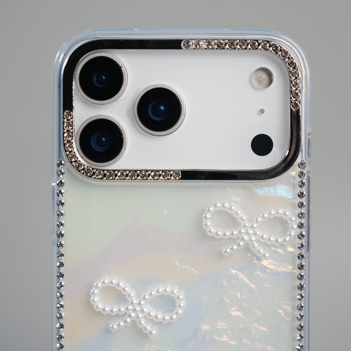 iPhone Series Premium Pearl Bow Crystal Border Shimmer Case