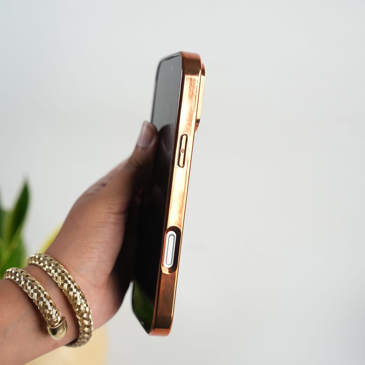 iPhone Series Tiger Face Chrome Armor Case