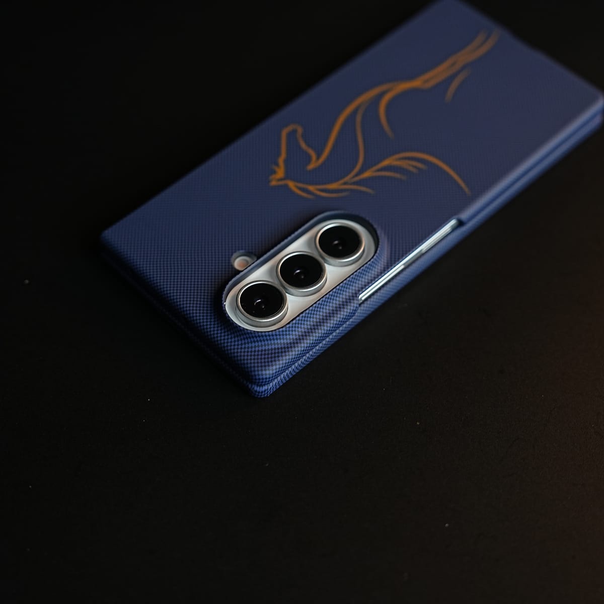 Aramid Design Hard Pc Case for Samsung Galaxy Z Fold 8 Ultra | MagSafe Cover | Horse