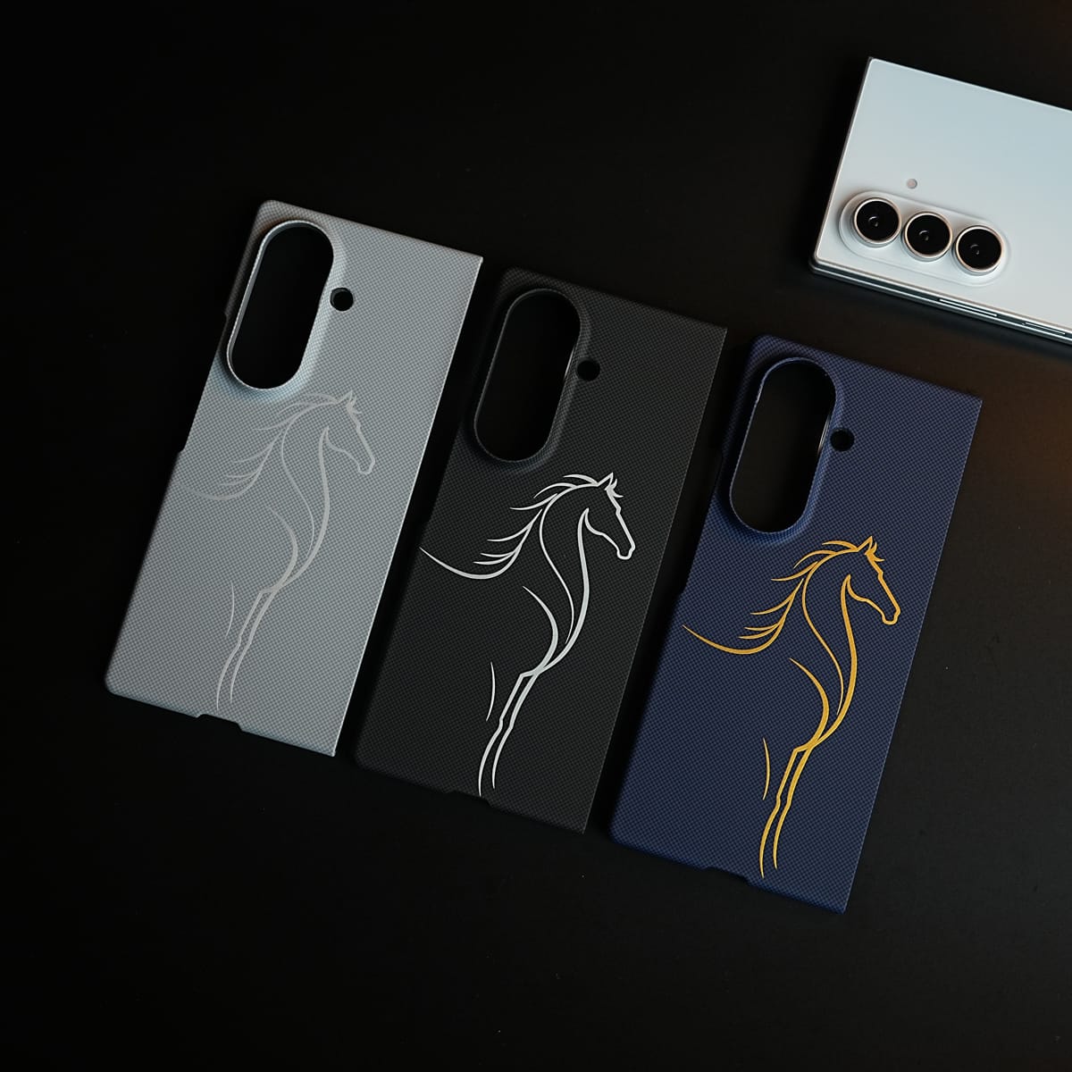 Aramid Design Hard Pc Case for Samsung Galaxy Z Fold 8 Ultra | MagSafe Cover | Horse