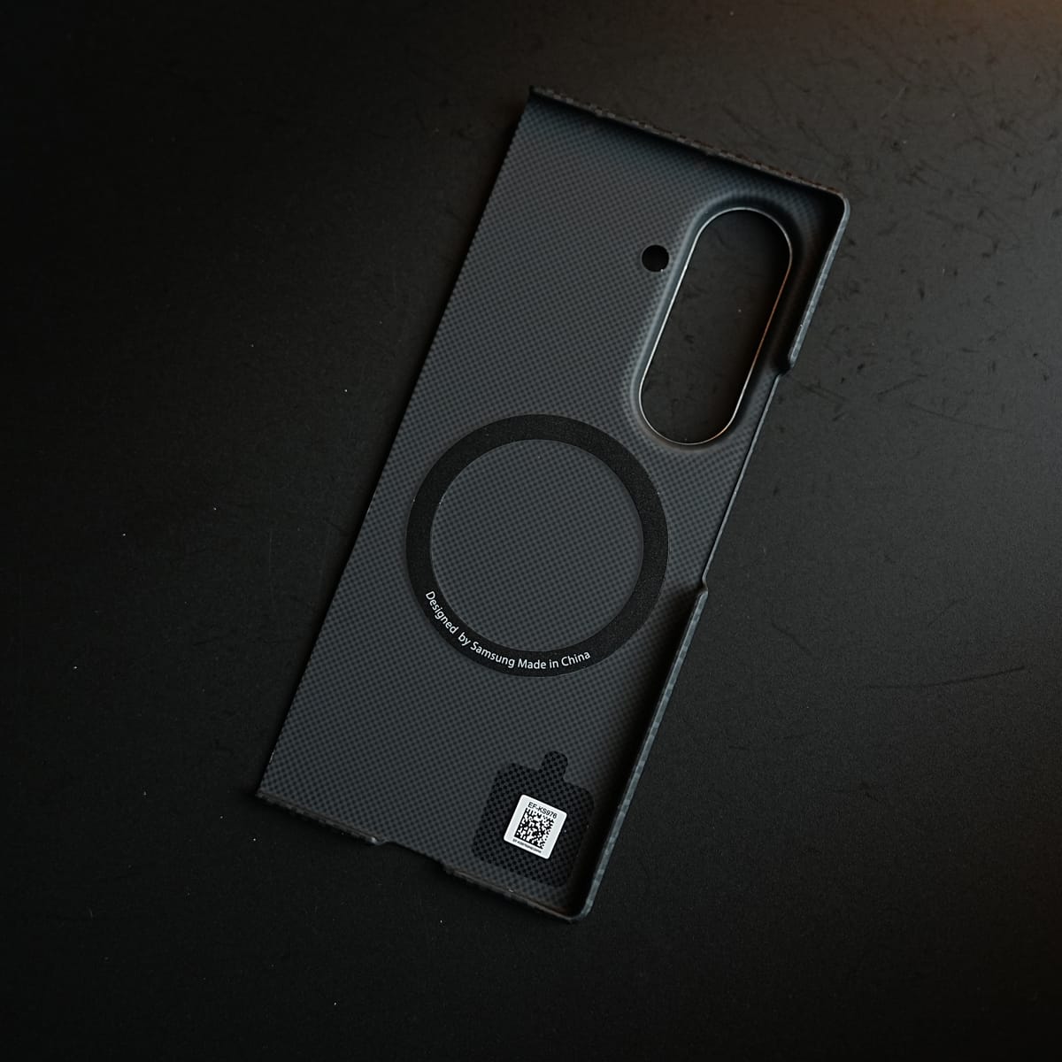 Carbon Fiber Texture Case for Samsung Galaxy Z Fold 8 Ultra | Magnetic Ring + 2 Ultra HD Tempered Glass