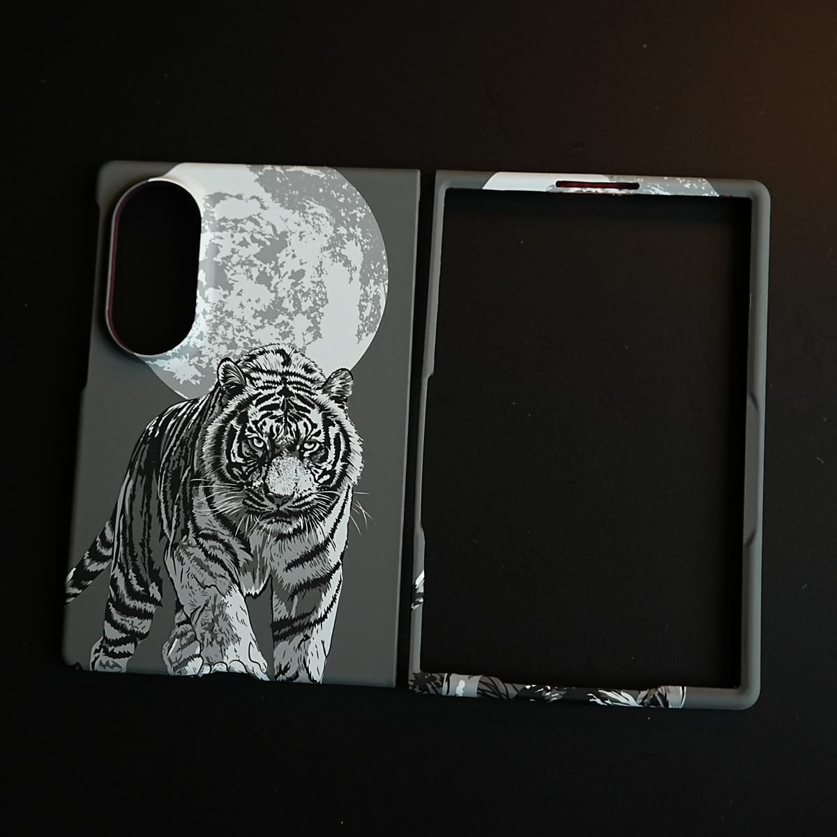Tiger Printed Hard PC Cover for Samsung Galaxy Z Fold 8 with MagSafe | Shockproof Slim Protection