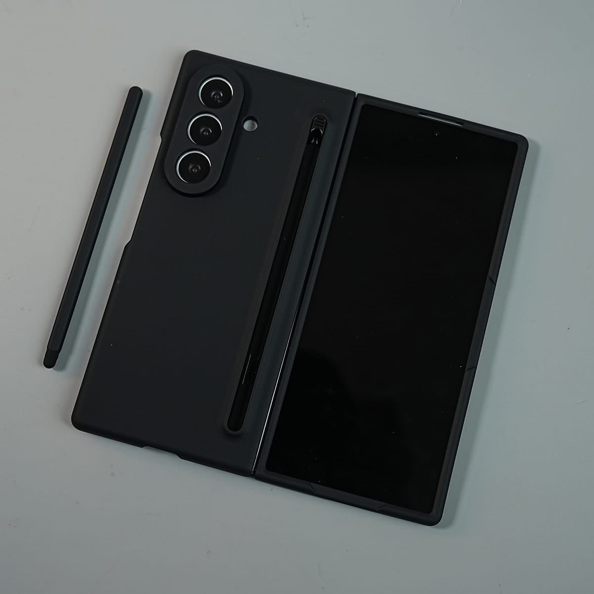 Matte Finish with Full Hinge Protection For Galaxy Z Fold 8 Ultra | S Pen Holder Protective Case