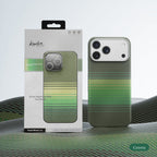 Protective Apple iPhone Back Cover - Genuine Kevlar Carbon Fibre Ultra Slim Case for iPhone 17 Pro (Red & Green) - Style 2