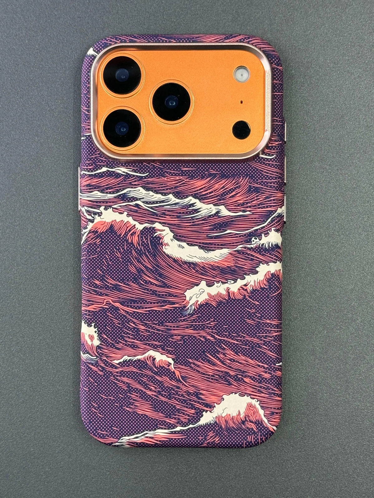 LUXO CARBON MAGSAFE CASE- SEA WAVES PATTERN
