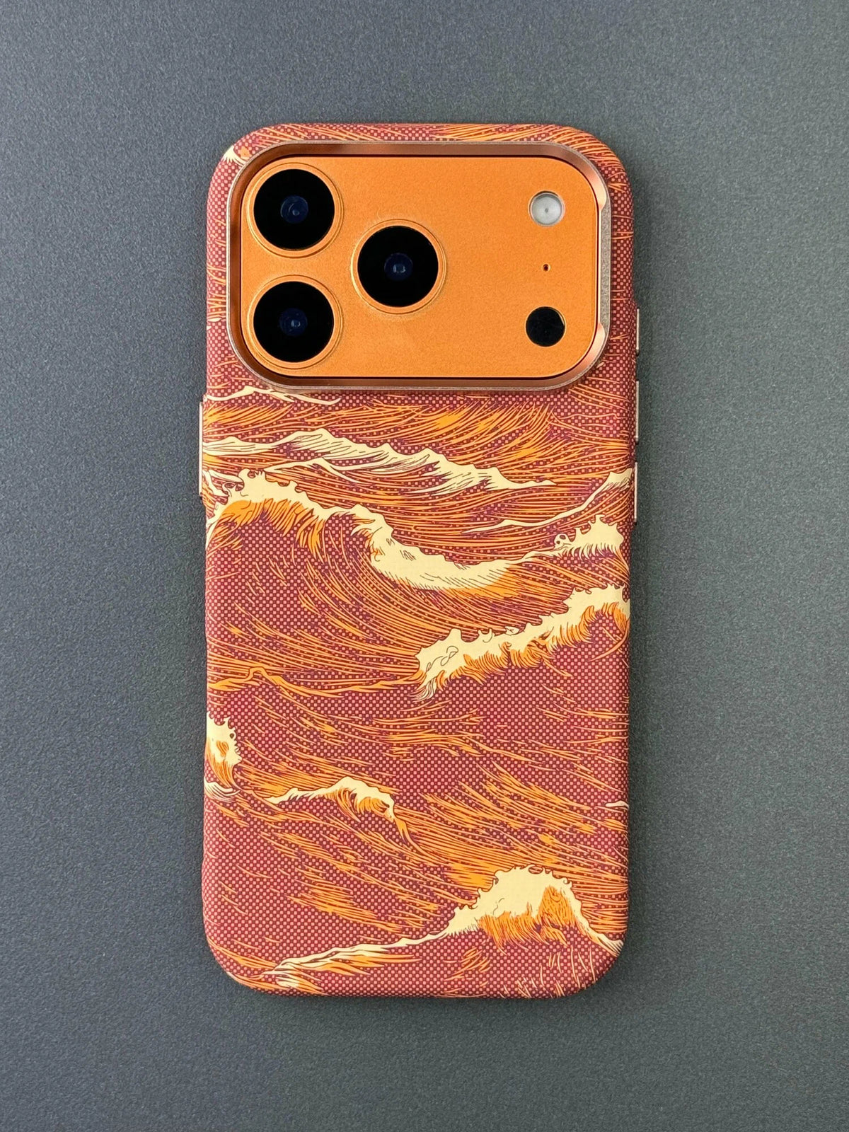 LUXO CARBON MAGSAFE CASE- SEA WAVES PATTERN