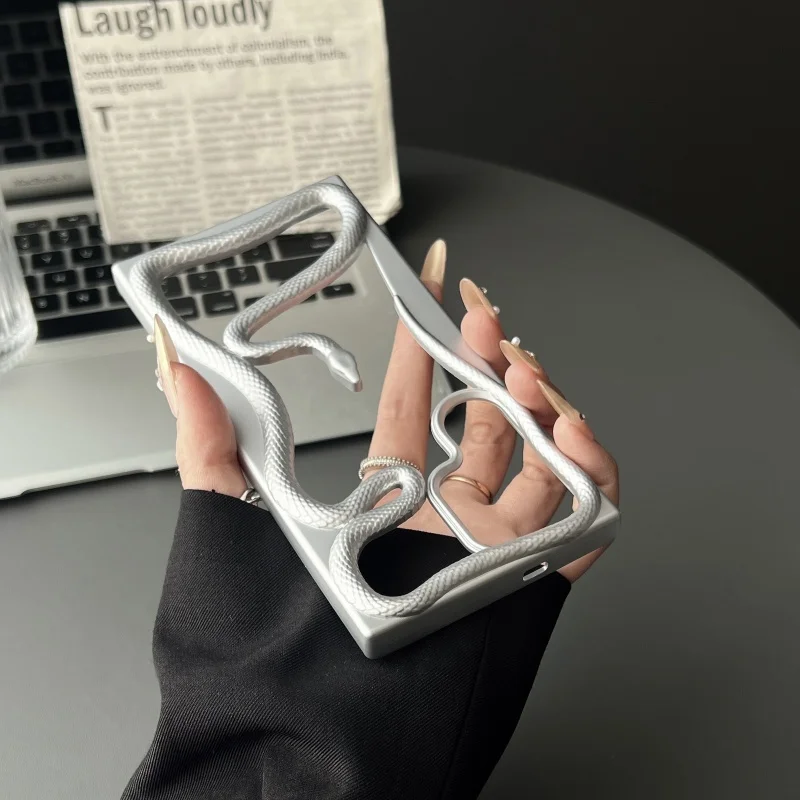 serpent-shadow-frosted-hollow-shell-case-samsung